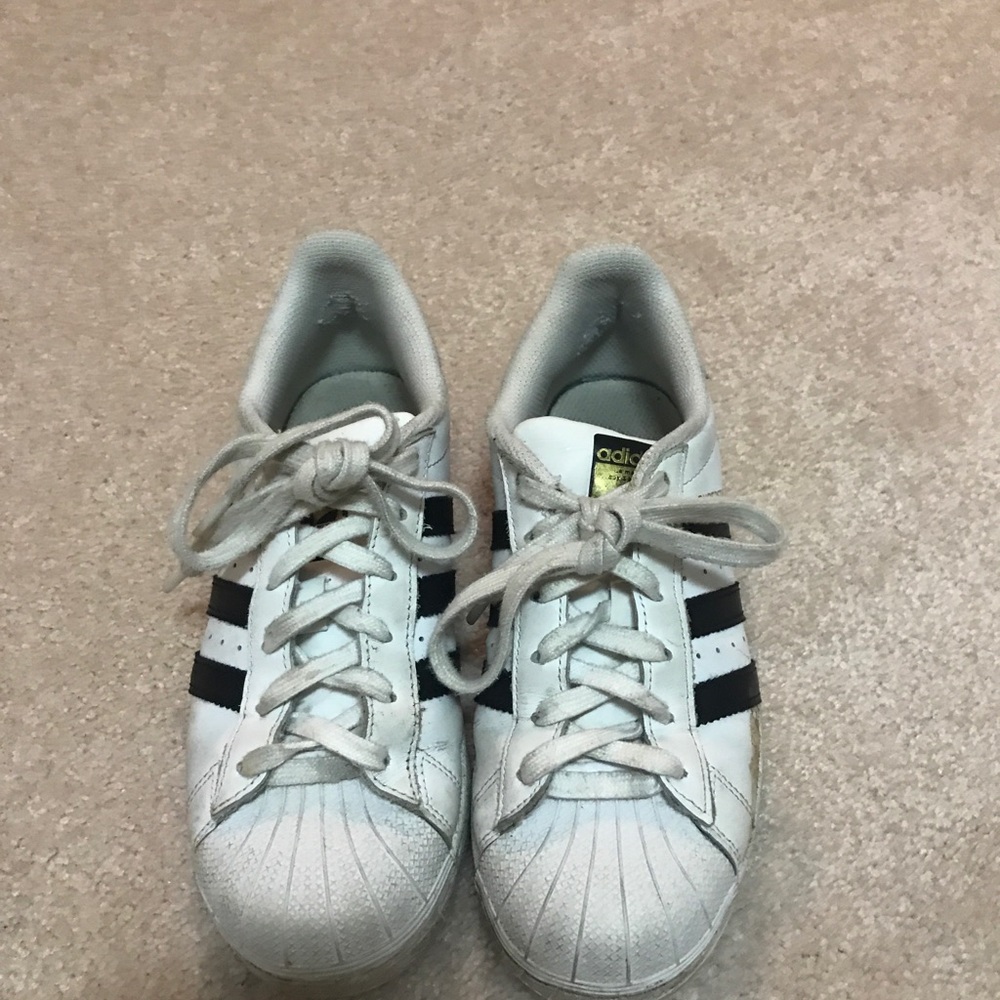 Adidas superstar shoes